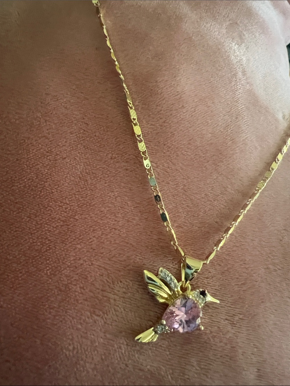Premier Designs Gold Hummingbird Necklace with Pink Crystal - Picture 4 of 4